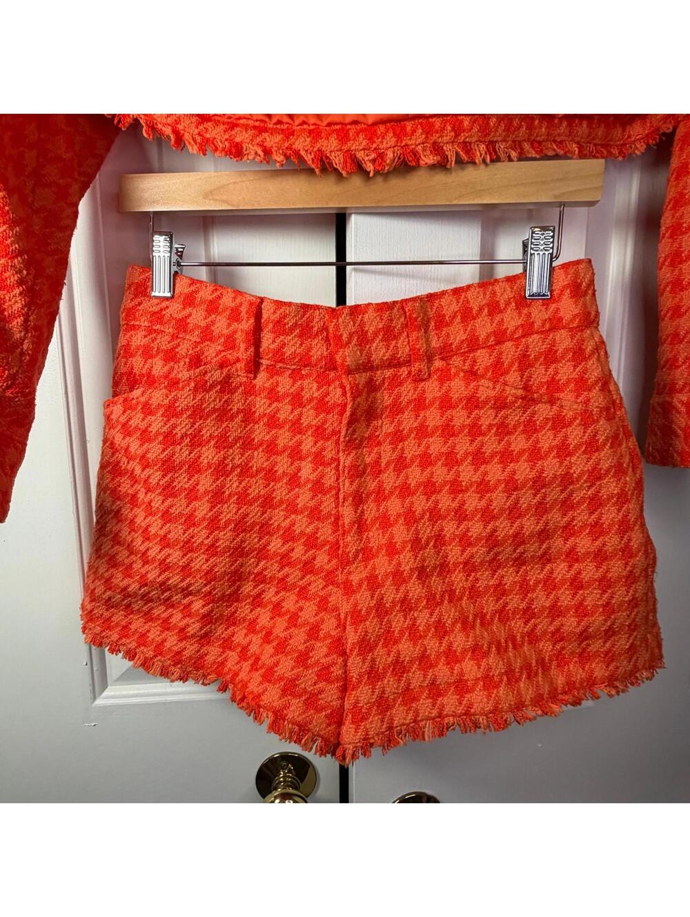 Zara Orange Houndstooth Blazer & Shorts Suit Set - Picture 6 of 9